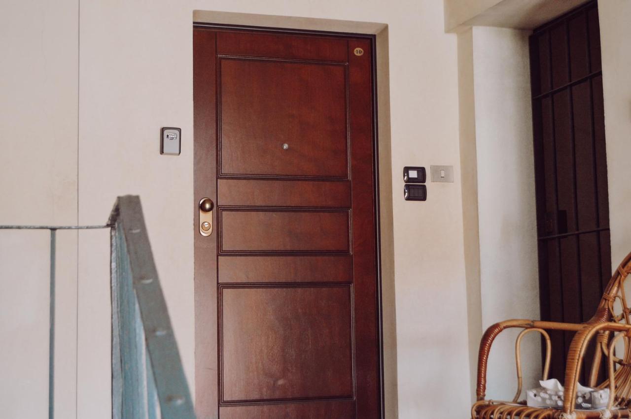 Historic Center Charming Apartment Free Wi-Fi Savigliano Exterior foto